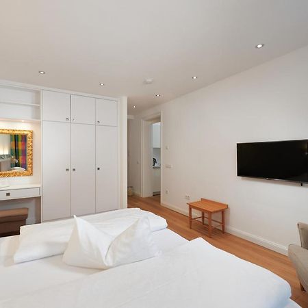 35Qm Deluxe Apartment Suites Im Stil Design Hotel Vosteen Naehe Der Kaiserburg Nürnberg Exterior foto