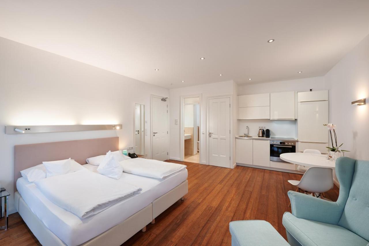 35Qm Deluxe Apartment Suites Im Stil Design Hotel Vosteen Naehe Der Kaiserburg Nürnberg Exterior foto